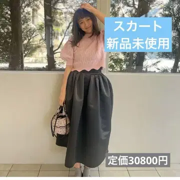 rosymonster 플라워 베이스 새틴 스커트