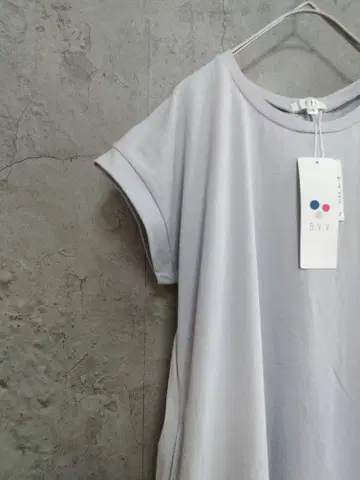 택 포함 새상품 a.v.v 스트레치 티셔츠 원피스 페일 톤