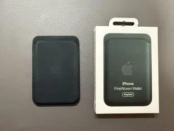 MagSafe 지원 정품 iPhone 가죽 월렛 다크 그린
