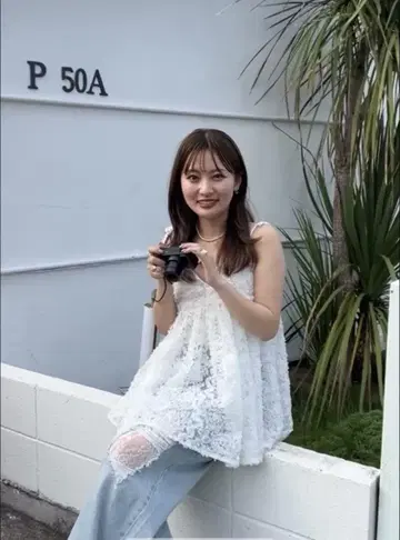 카스타네 미사용 웨이브 자수 튤 튜닉