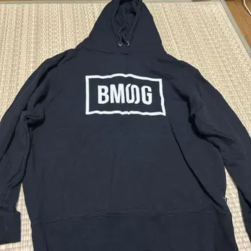 BMSG 후드 부착 후드티 블랙