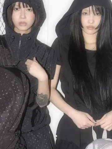 fancy club 퍼프 라운드 스카프 후디