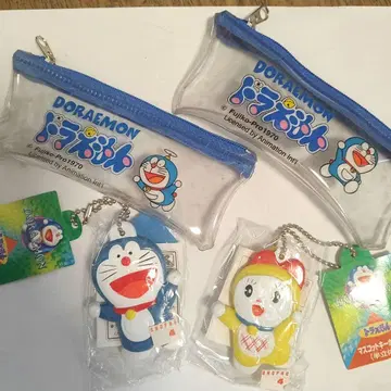 [레트로] 도라에몽 & 도라미 반 입체 키링 미사용