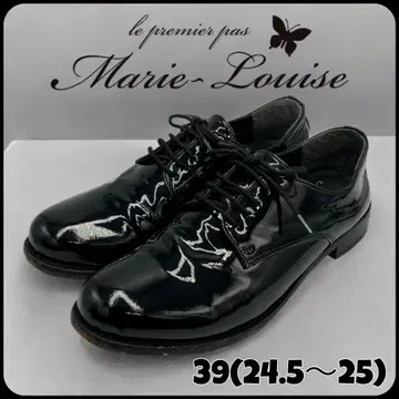 정가 12,100엔 Marie-Louis 플레인토 에나멜 신발 39
