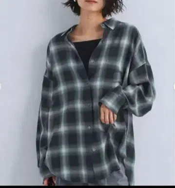 그린 라벨 릴랙싱 [size SHORT] 시어 체크 셔츠