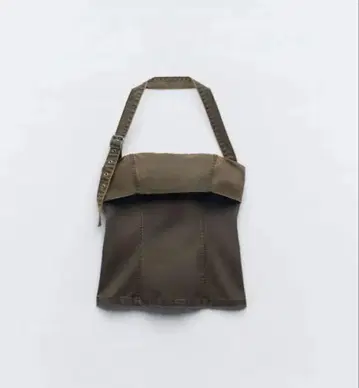 ZARA 상의 미사용 새상품 택 포함