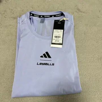 새상품 미사용품 [ 아디다스 ] Les Mills 그래픽 탱크탑