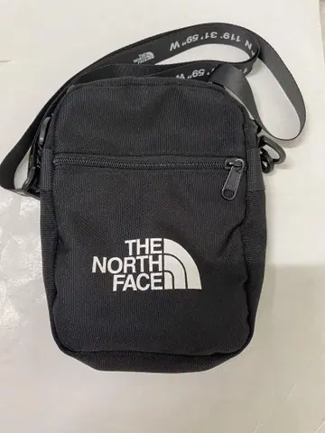 THE NORTH FACE 블랙 숄더백