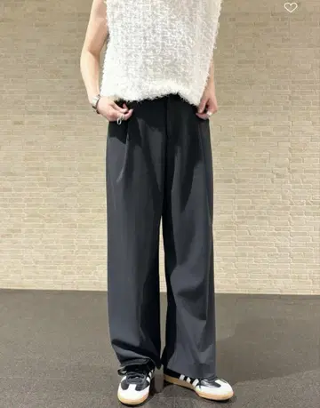 뷰티 앤 유스 스트레이트 팬츠
