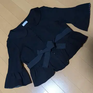 컨디션 최상! Petit Pou dre 프티푸들 프릴 소매 자켓 38 M