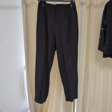 택 포함 새상품 블랙 슬림 핏 팬츠 벨트 포함