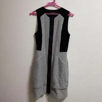 Armani Exchange 슬리브리스 원피스 사이즈 2
