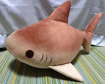 레오나르도 상어 봉제 인형