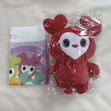 [미사용 새상품] TWICE LOVELYS 봉제인형 백팩 채영 레드