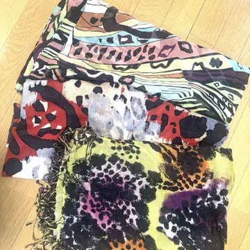 다이앤 폰 파스텐버그 DVF 스톨 스카프 3종 세트
