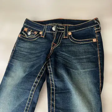 True Religion 다크 데님 청바지 25