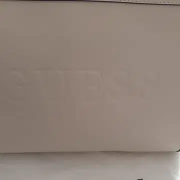 GUESS 베이지 숄더백 미사용 택 포함