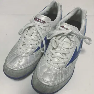 미즈노 모렐리아 풋살 살라 재팬 인 화이트 x 파랑 28.5cm