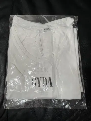GYDA 티셔츠
