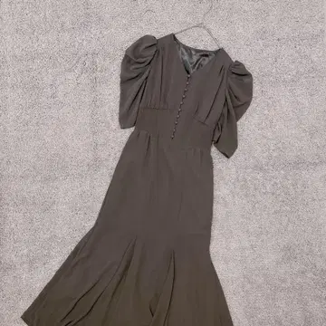리브 허리 쉬폰 롱 머메이드 드레스 차콜 경사 파티