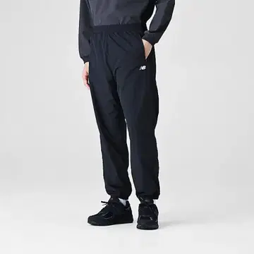 미사용 새상품 뉴발란스 MET24 Training Pants
