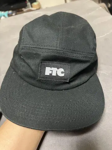 FTC 블랙 제트 캡 백 스트랩