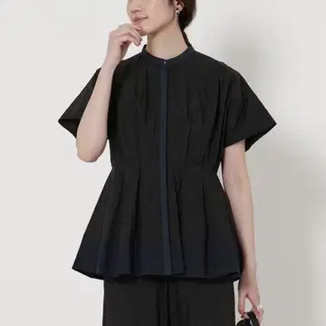 새상품 UNITEDARROWS 자수 돌먼 슬리브 블라우스 블랙