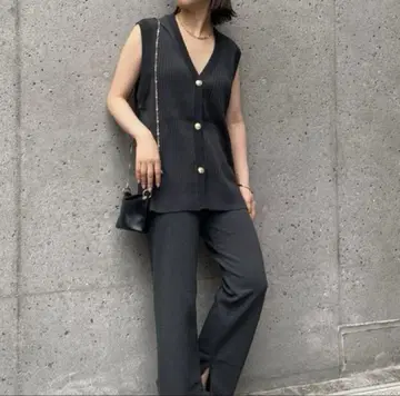 택 포함 새상품 콜라주 개럴개런트 리브 니트 베스트 셋업