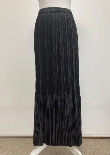 스페치오 플리츠 롱 스커트