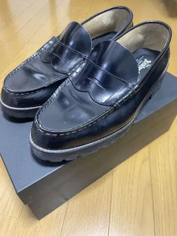 The Kenford Fineshoes 켄포드 탱크 밑창 로퍼