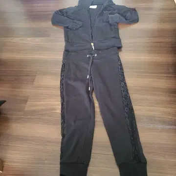 Rady 블랙 레이스 셋업