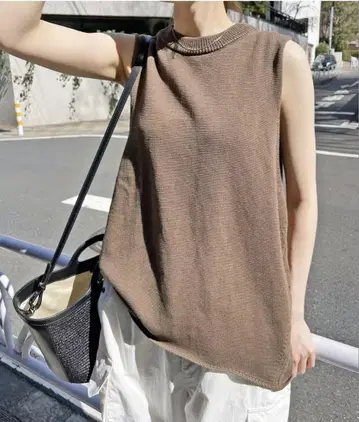 Spick & Span 코튼 린넨 미들 게이지 슬리브리스 풀오버