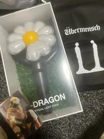 G-DRAGON 공식 응원봉 OFFICIAL LIGHT STICK