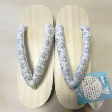 스카이블루 블루 그레이 꽃무늬 하나오 일본 의류 오동나무 나막신 새상품