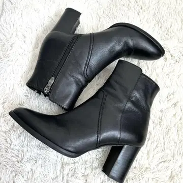 DIANA 다이애나 천연 가죽 숏부츠 블랙 23.5cm 힐 부츠