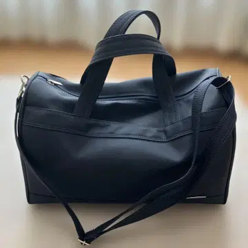 보스턴 백 여성용 숄더 스트랩이 있는 2WAY 백 네이비 블루