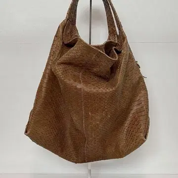 훌라 FURLA