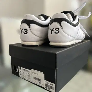 Y-3 BOXING 화이트/블랙 신발