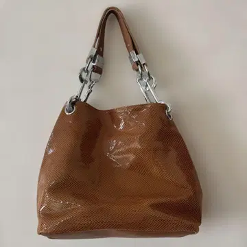 브라운 숄더백 소가죽 카멜
