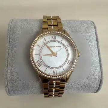 MICHEAL KORS(마이클코어스) 시계 화이트 쉘, 로즈 골드