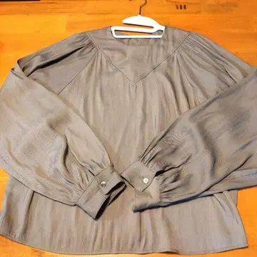 URBAN RESEARCH 카키 벌룬 슬리브 셔츠