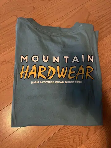 MOUNTAIN HARDWEAR 긴팔 T셔츠 S
