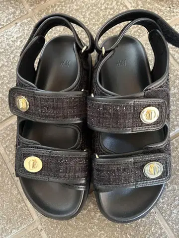 H&M 트위드 플랫 샌들