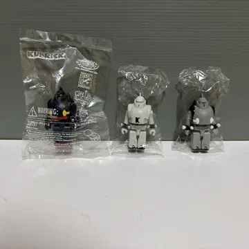 레어 큐브릭 철인 28호 3종 3점 세트