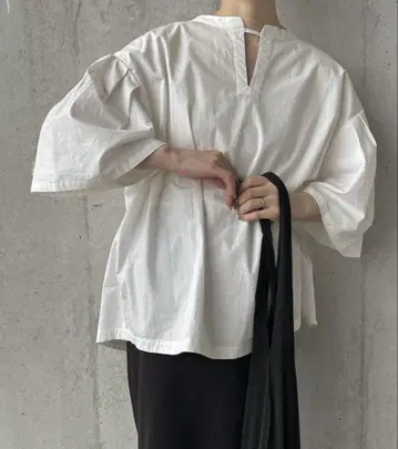 select MOCA by son 턱 슬리브 스모크 셔츠