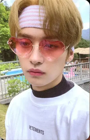 StrayKids NOEASY LeeKnow 트레이딩 카드 양면