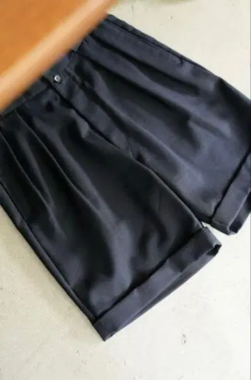 MAATEE&SONS SHORT TROUSER NAVY