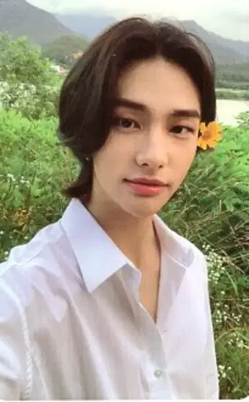 StrayKids NOEASY Hyunjin 트레이딩 카드 꽃