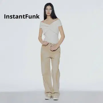 InstantFunk 오프숄더 트위스트 프론트 블라우스