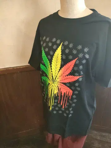 마리화나 t-shirt 라스타 컬러 XL 사이즈